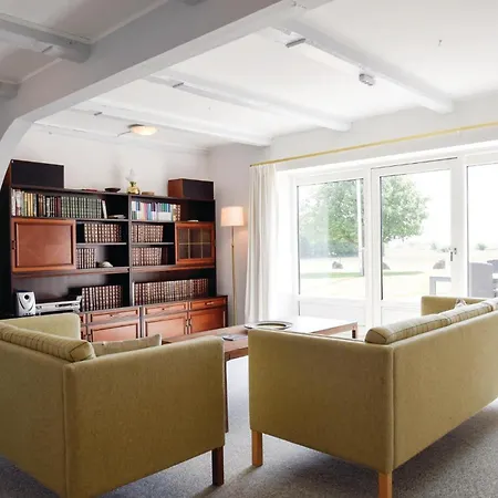 4 Bedroom Lovely In Rudkobing Apartment Hennetved